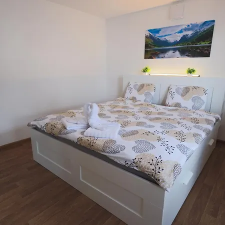 Lejlighed M&m Apartma *