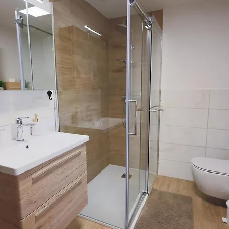 M&m Apartma Apartman