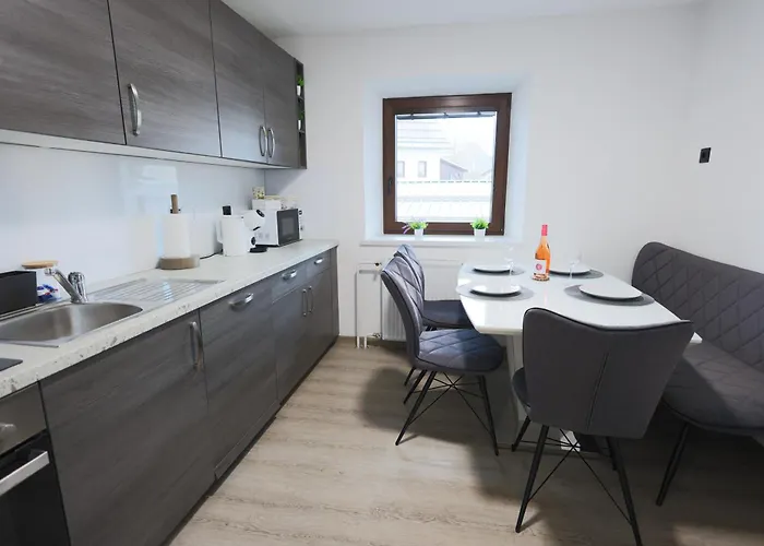 M&m Apartma Διαμέρισμα *